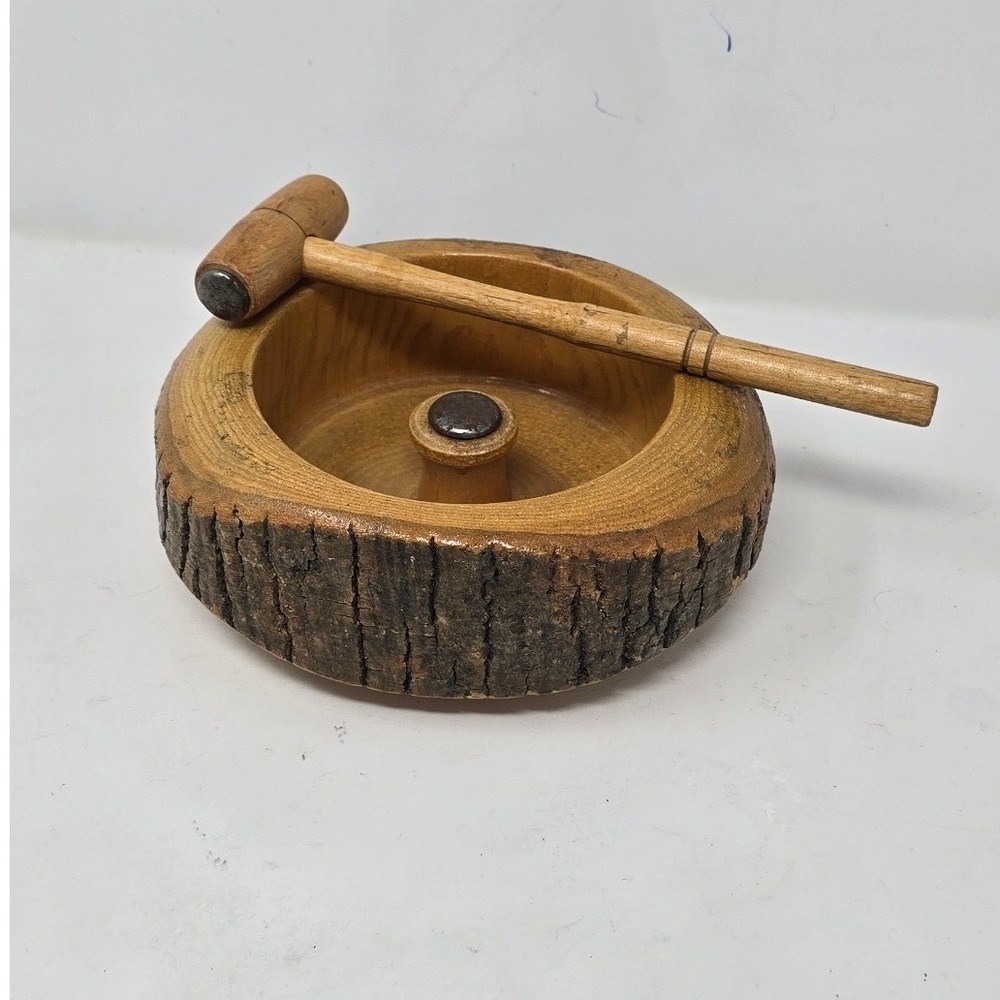 Vtg Ellwood wooden nutcracker bowl w/hammer mid century rustic farmhouse